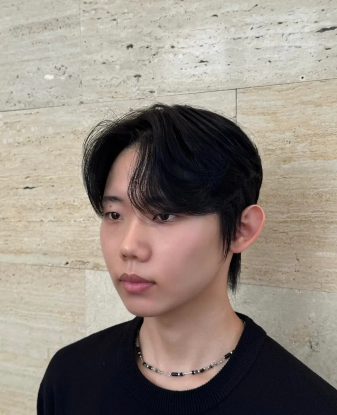 Men's textured cut, side view · RARIEN Gangnam